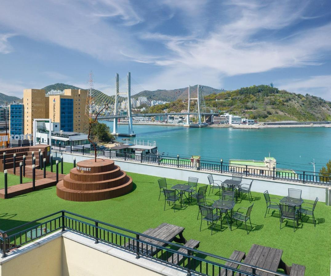 Yeosu View Foret Pension Exteriör bild