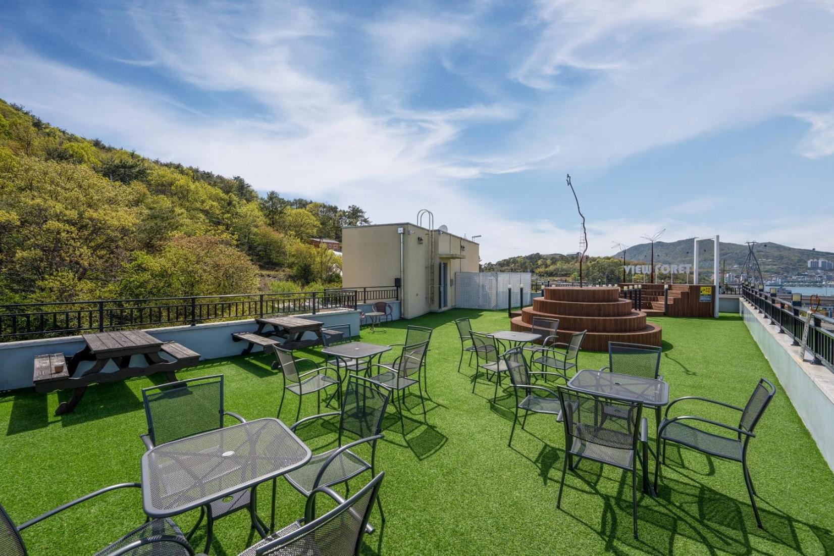 Yeosu View Foret Pension Exteriör bild